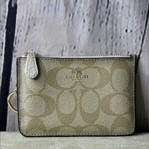 Coach Gusset key pouch wallet khaki blush F63923